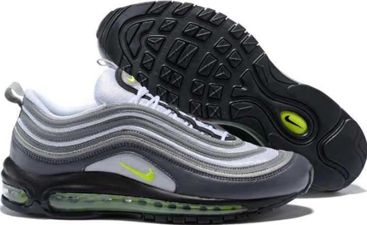 Les baskets Nike Air Max 97 sont synonymes de style emblématique et de confort absolu. Leur design ondulé distinctif.pas cher. Le moins cher. 