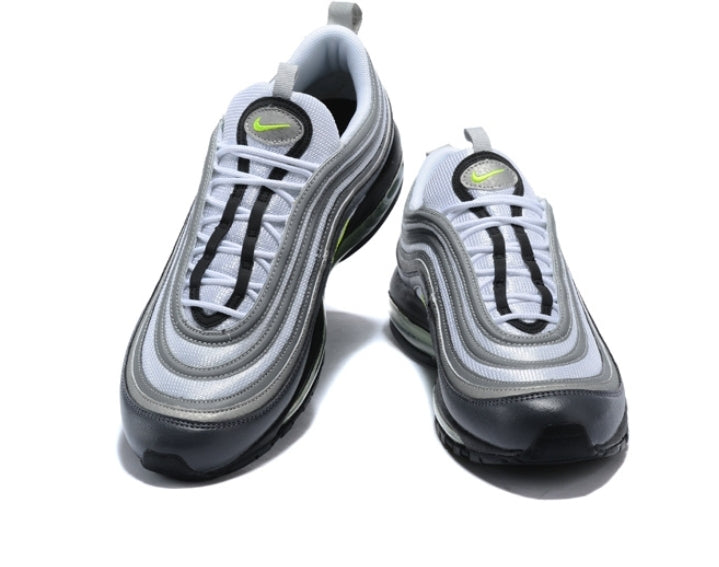 Les baskets Nike Air Max 97 sont synonymes de style emblématique et de confort absolu. Leur design ondulé distinctif.pas cher. Le moins cher. 