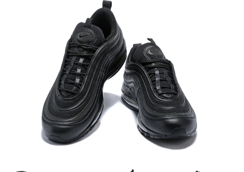 Les baskets Nike Air Max 97 sont synonymes de style emblématique et de confort absolu. Leur design ondulé distinctif.pas cher. Le moins cher. 