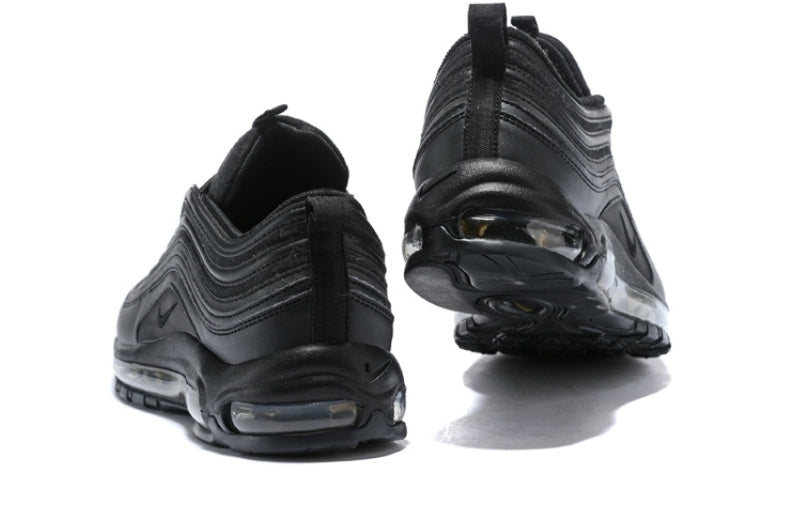 Les baskets Nike Air Max 97 sont synonymes de style emblématique et de confort absolu. Leur design ondulé distinctif.pas cher. Le moins cher. 