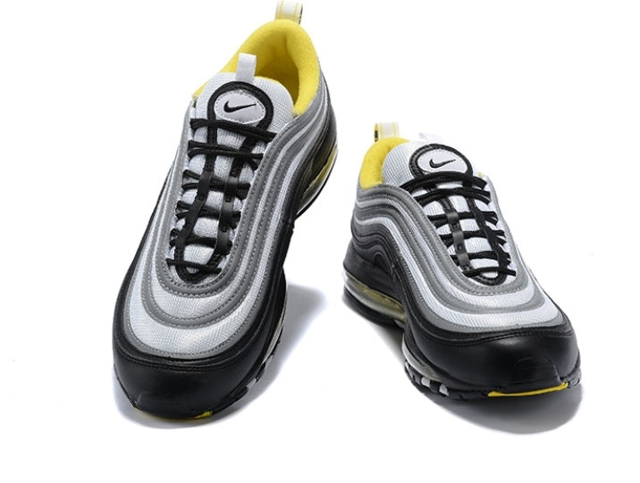 Les baskets Nike Air Max 97 sont synonymes de style emblématique et de confort absolu. Leur design ondulé distinctif.pas cher. Le moins cher. 