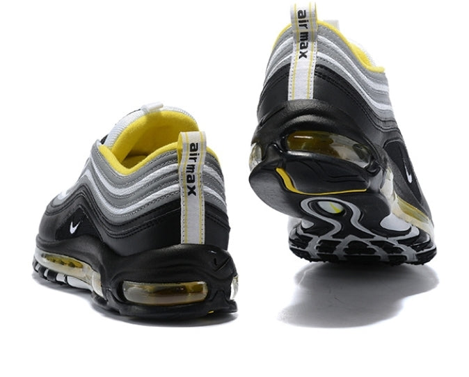 Les baskets Nike Air Max 97 sont synonymes de style emblématique et de confort absolu. Leur design ondulé distinctif.pas cher. Le moins cher. 