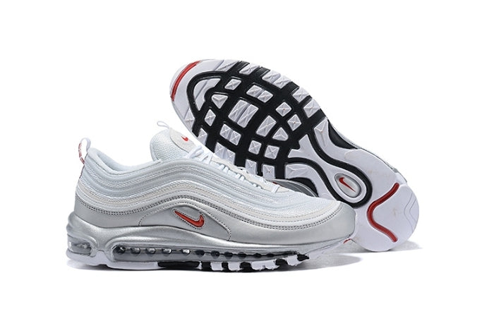Les baskets Nike Air Max 97 sont synonymes de style emblématique et de confort absolu. Leur design ondulé distinctif.pas cher. Le moins cher. 