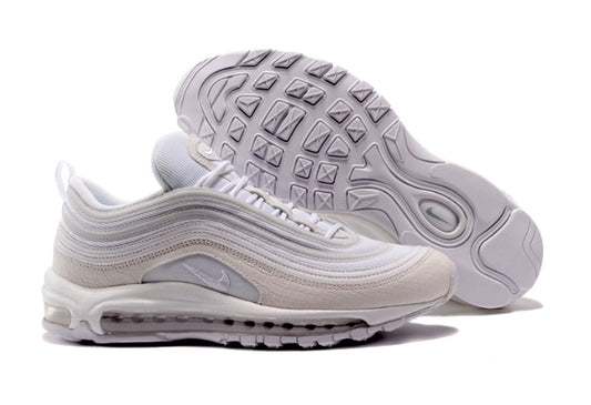 Les baskets Nike Air Max 97 sont synonymes de style emblématique et de confort absolu. Leur design ondulé distinctif.pas cher. Le moins cher. 