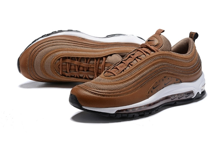 Les baskets Nike Air Max 97 sont synonymes de style emblématique et de confort absolu. Leur design ondulé distinctif.pas cher. Le moins cher. 