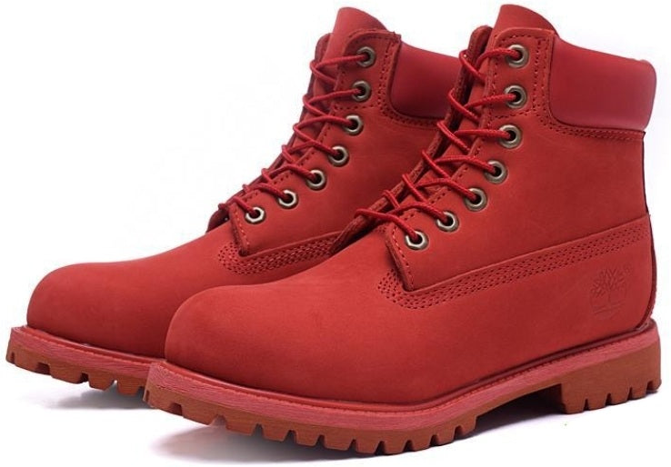 Les baskets Botte Timberland   intemporel et robustesse.  design qualité supérieure les rendent indispensables  aventuriers.pas cher. Le moins cher.