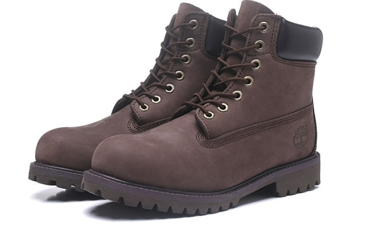 Les baskets Botte Timberland   intemporel et robustesse.  design qualité supérieure les rendent indispensables  aventuriers.pas cher. Le moins cher.