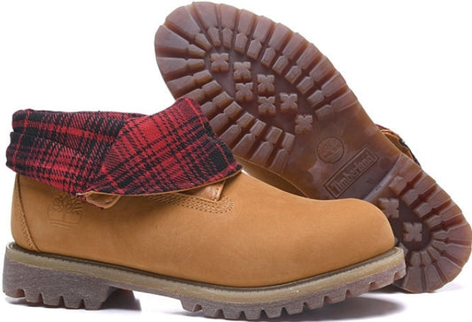 Les baskets Botte Timberland   intemporel et robustesse.  design qualité supérieure les rendent indispensables  aventuriers.pas cher. Le moins cher.