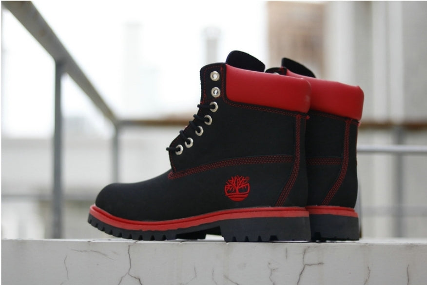 Les baskets Botte Timberland   intemporel et robustesse.  design qualité supérieure les rendent indispensables  aventuriers.pas cher. Le moins cher.