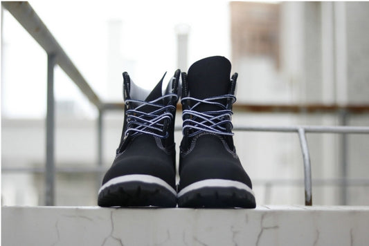 Les baskets Botte Timberland   intemporel et robustesse.  design qualité supérieure les rendent indispensables  aventuriers.pas cher. Le moins cher.