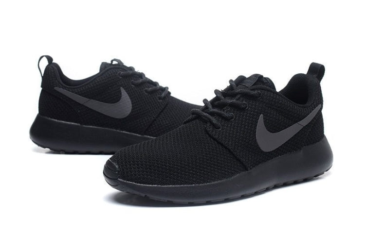 Nike Tanjun