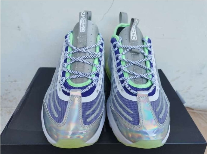 Les baskets Nike Zoom 950 allient un design innovant et des performances exceptionnelles. Leur silhouette moderne et dynamique.pas cher. Le moins cher.