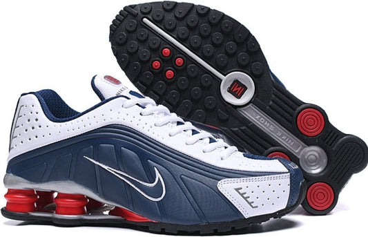 Les baskets Nike Shox R4 combinent style audacieux et innovation technologique exceptionnel et indispensable. Pas Cher. Le moins cher.