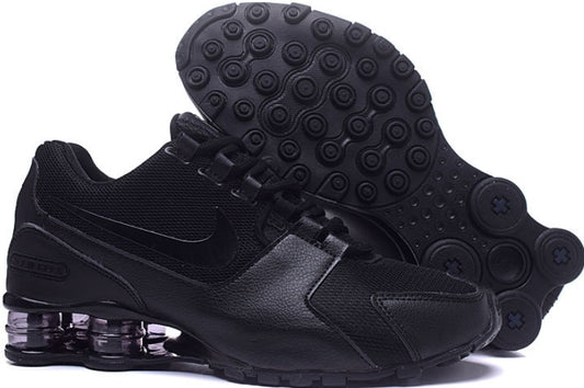 Les baskets Nike Air Shox sont réputées pour leur style emblématique et leur performance exceptionnelle.
inoubliable style.