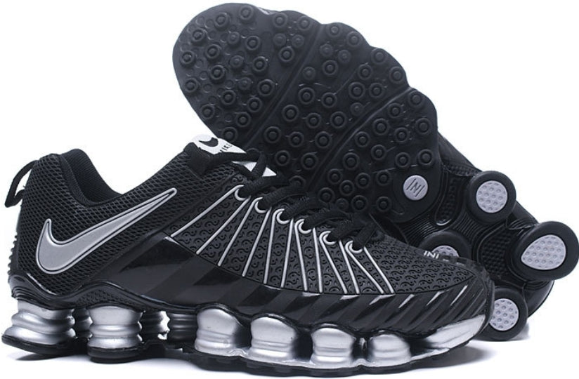 Les baskets Nike Shox TLX allient style et performance pour les amateurs de mode et les athlètes. Pas cher. Le moins cher.