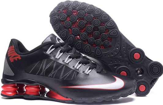 Les baskets Nike Air Shox sont réputées pour leur style emblématique et leur performance exceptionnelle.
inoubliable style.