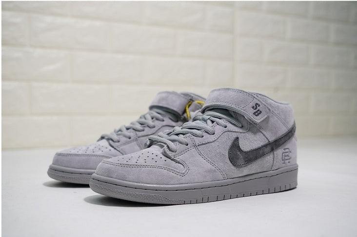 Les baskets Nike SB Dunk allient un style emblématique. design légendaire Pas cher.le moins cher .rétro incontournable exceptionnelle 
