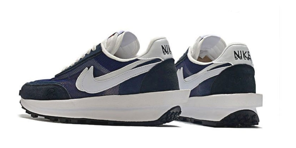 Les Baskets Nike LDWaffle x Sacai combinent style audacieux et innovation. Leur design surdimensionnées . Pas cher. Le moins cher.