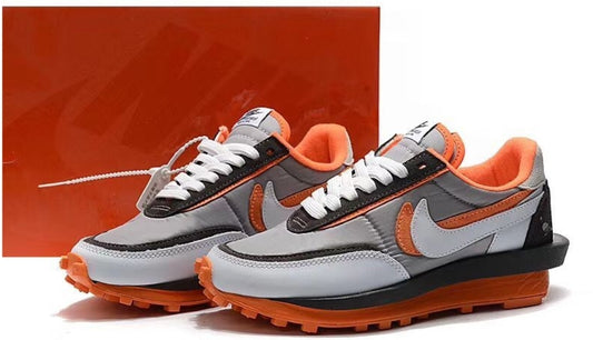 Les Baskets Nike LDWaffle x Sacai combinent style audacieux et innovation. Leur design surdimensionnées . Pas cher. Le moins cher.