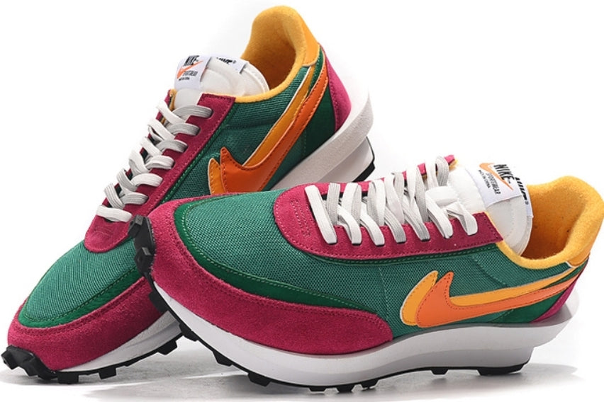 Les Baskets Nike LDWaffle x Sacai combinent style audacieux et innovation. Leur design surdimensionnées . Pas cher. Le moins cher.