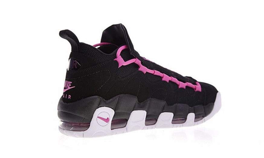 Les baskets Nike Air Uptempo combinent style audacieux et innovation. Leur design emblématique et leurs lettres surdimensionnées . Pas cher. Le moins cher.