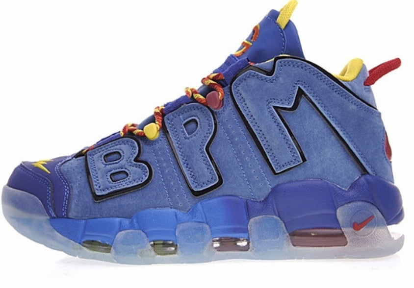 Les baskets Nike Air Uptempo combinent style audacieux et innovation. Leur design emblématique et leurs lettres surdimensionnées . Pas cher. Le moins cher.