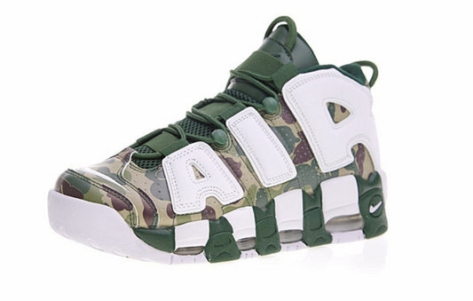 Les baskets Nike Air Uptempo combinent style audacieux et innovation. Leur design emblématique et leurs lettres surdimensionnées . Pas cher. Le moins cher.