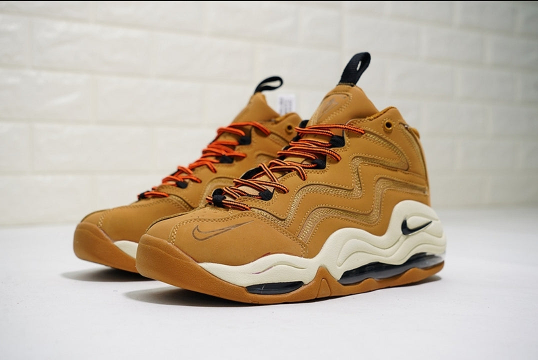 Les baskets Nike Air Uptempo combinent style audacieux et innovation. Leur design emblématique et leurs lettres surdimensionnées . Pas cher. Le moins cher.