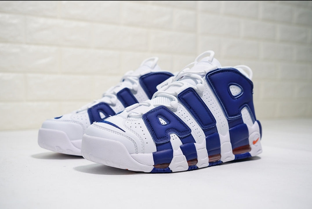 Les baskets Nike Air Uptempo combinent style audacieux et innovation. Leur design emblématique et leurs lettres surdimensionnées . Pas cher. Le moins cher.