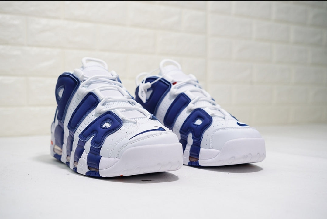 Les baskets Nike Air Uptempo combinent style audacieux et innovation. Leur design emblématique et leurs lettres surdimensionnées . Pas cher. Le moins cher.