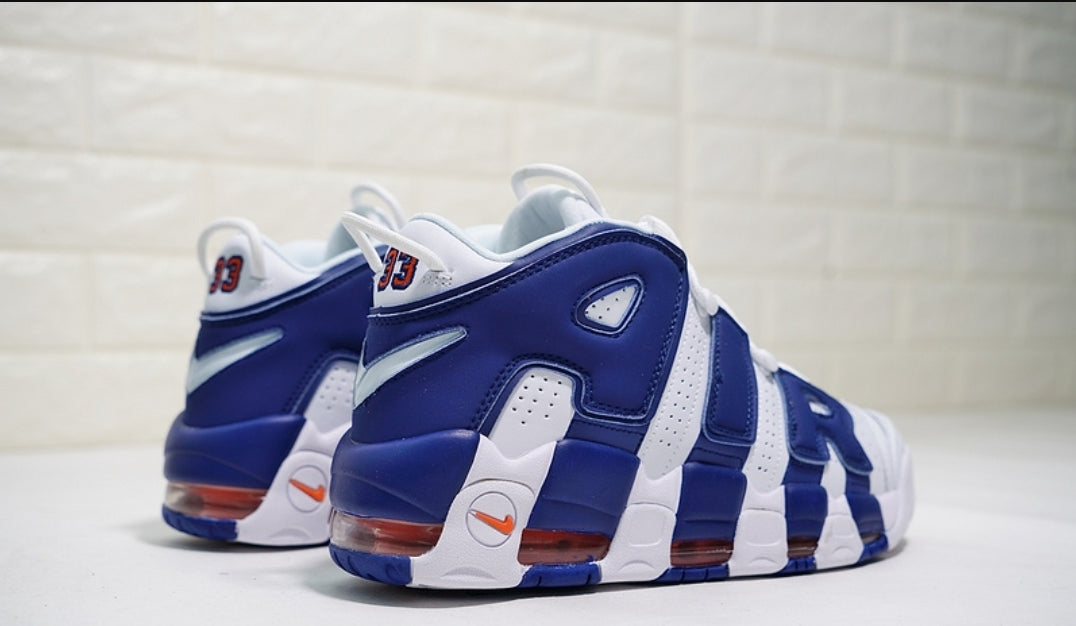 Les baskets Nike Air Uptempo combinent style audacieux et innovation. Leur design emblématique et leurs lettres surdimensionnées . Pas cher. Le moins cher.