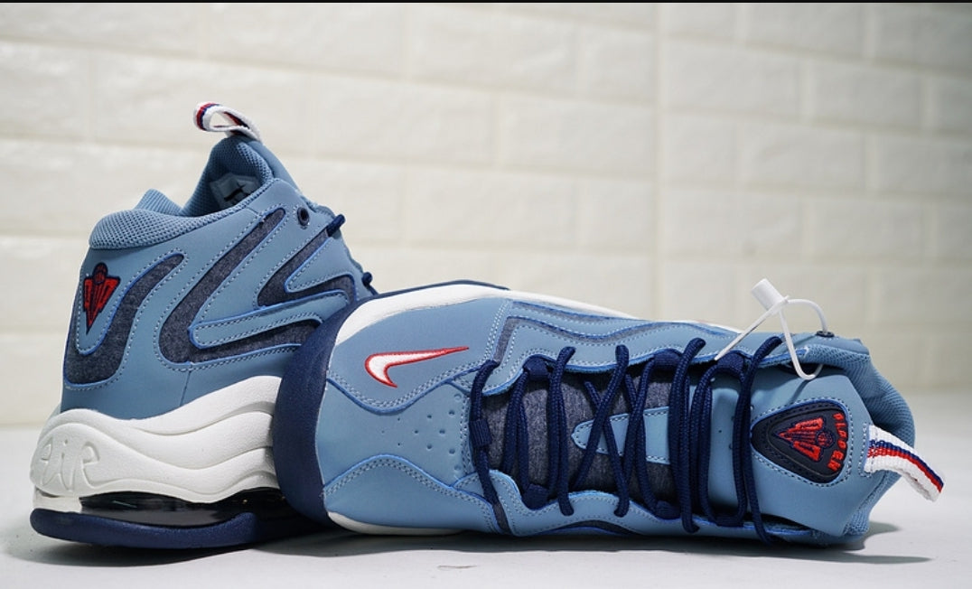Les baskets Nike Air Uptempo combinent style audacieux et innovation. Leur design emblématique et leurs lettres surdimensionnées . Pas cher. Le moins cher.
