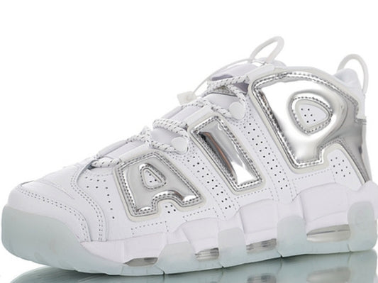 Les baskets Nike Air Uptempo combinent style audacieux et innovation. Leur design emblématique et leurs lettres surdimensionnées . Pas cher. Le moins cher.