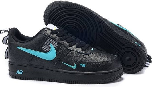 Les baskets Nike Air Force 1 combinent style et performance, offrant une expérience exceptionnelle.pas cher. Le moins cher.