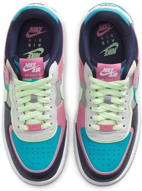 Les baskets Nike Air Force 1 combinent style et performance, offrant une expérience exceptionnelle.pas cher. Le moins cher.
