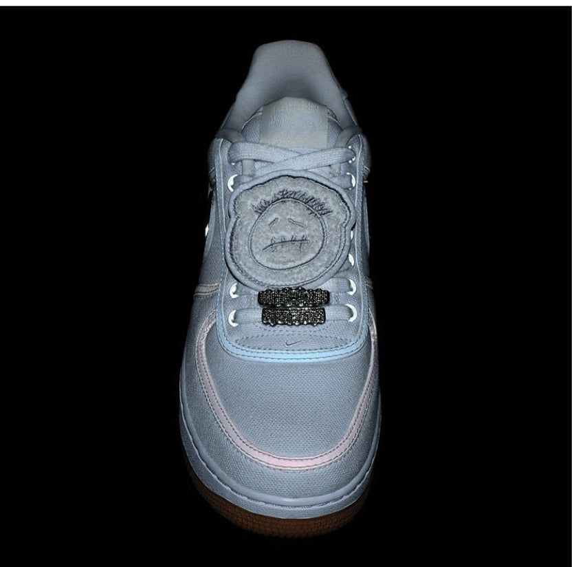Les baskets Nike Air Force 1 combinent style et performance, offrant une expérience exceptionnelle.pas cher. Le moins cher.