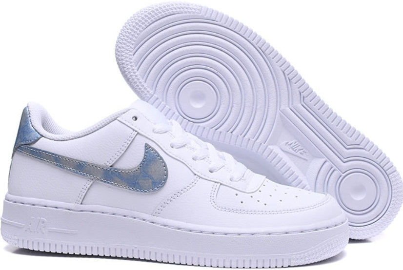 Les baskets Nike Air Force 1 combinent style et performance, offrant une expérience exceptionnelle.pas cher. Le moins cher.