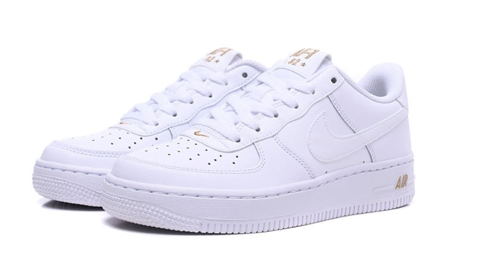 Les baskets Nike Air Force 1 combinent style et performance, offrant une expérience exceptionnelle.pas cher. Le moins cher.