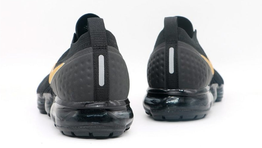 Les baskets Nike Vapormax 2018-2019 incarnent un style audacieux et une performance inégalée, design avant-gardiste 
.pas cher. Le moins cher.
