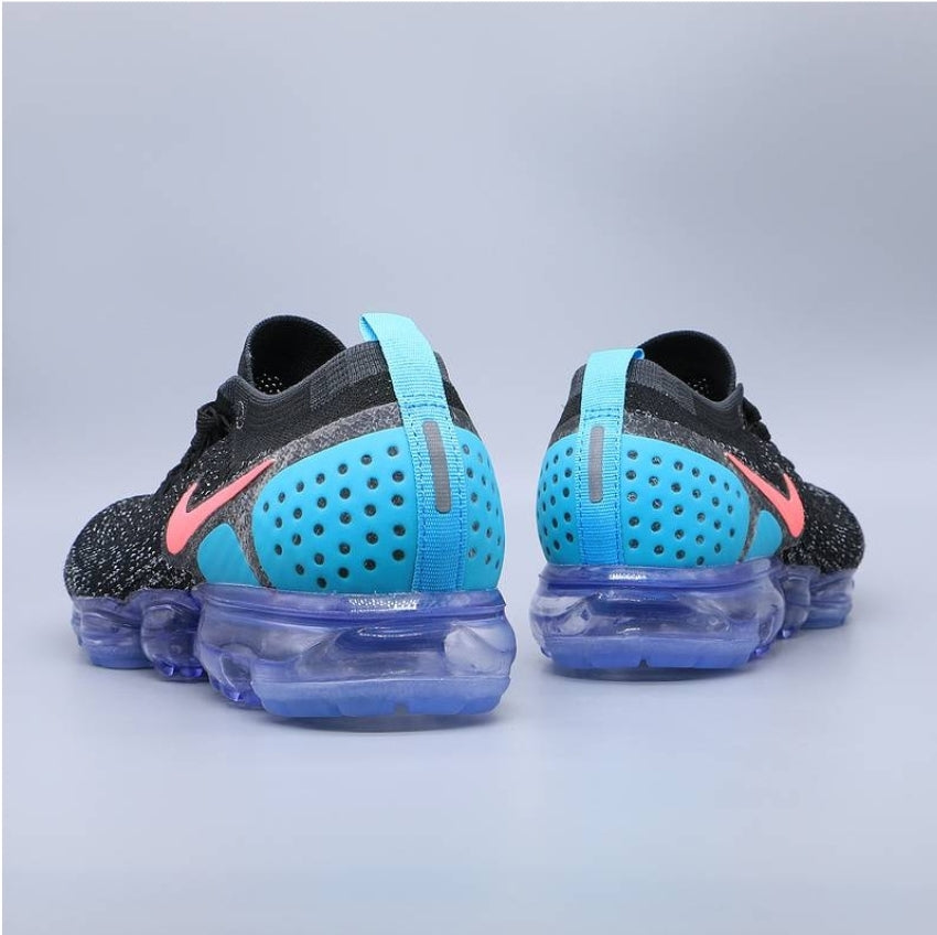Les baskets Nike Vapormax 2018-2019 incarnent un style audacieux et une performance inégalée, design avant-gardiste 
.pas cher. Le moins cher.