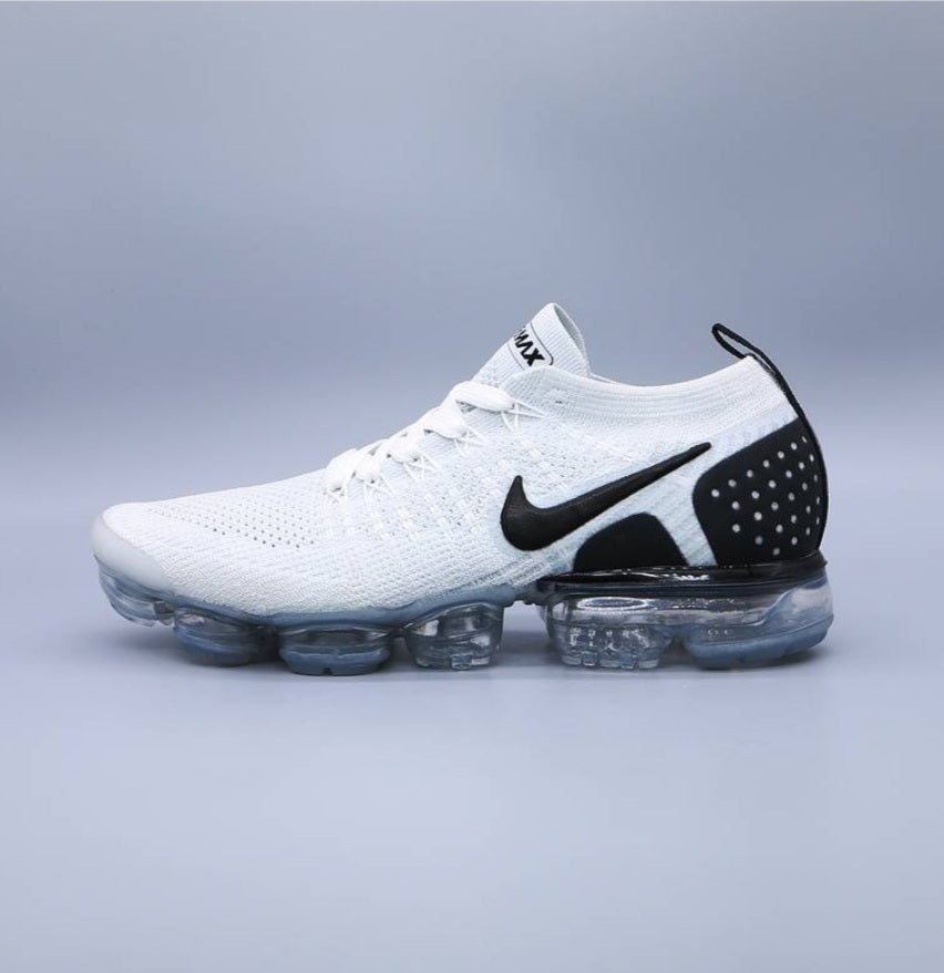 Les baskets Nike Vapormax 2018-2019 incarnent un style audacieux et une performance inégalée, design avant-gardiste 
.pas cher. Le moins cher.