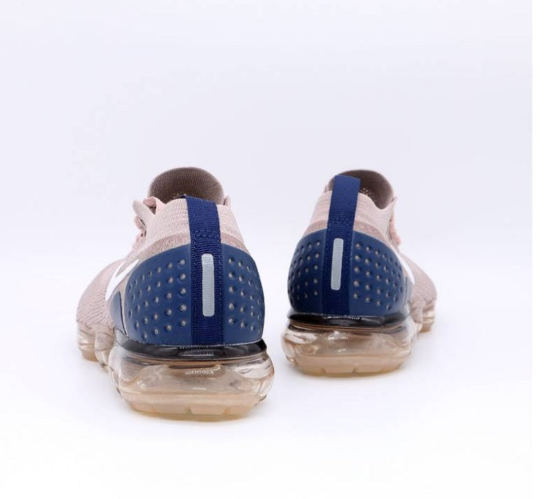 Les baskets Nike Vapormax 2018-2019 incarnent un style audacieux et une performance inégalée, design avant-gardiste 
.pas cher. Le moins cher.