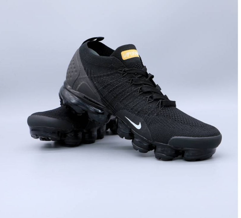 Les baskets Nike Vapormax 2018-2019 incarnent un style audacieux et une performance inégalée, design avant-gardiste 
.pas cher. Le moins cher.
