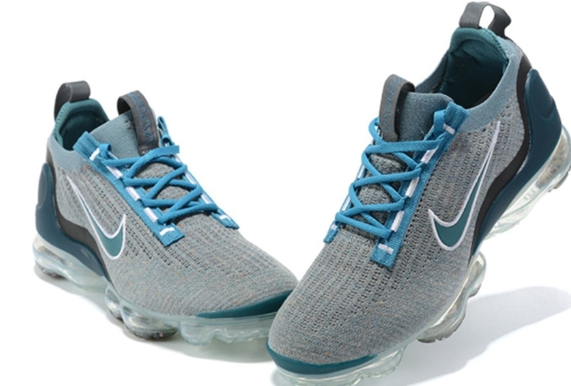 Nike Air VaporMax 2021 FK
Day to Night Rift Blue