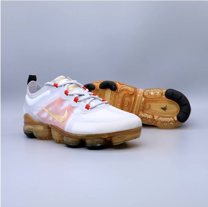 Les baskets Nike Vapormax 2018-2019 incarnent un style audacieux et une performance inégalée, design avant-gardiste 
.pas cher. Le moins cher.