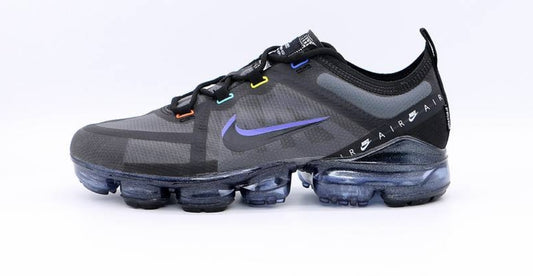 Les baskets Nike Vapormax 2018-2019 incarnent un style audacieux et une performance inégalée, design avant-gardiste 
.pas cher. Le moins cher.