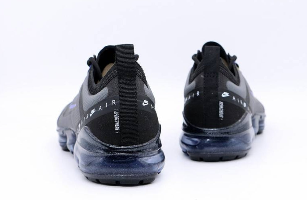 Les baskets Nike Vapormax 2018-2019 incarnent un style audacieux et une performance inégalée, design avant-gardiste 
.pas cher. Le moins cher.