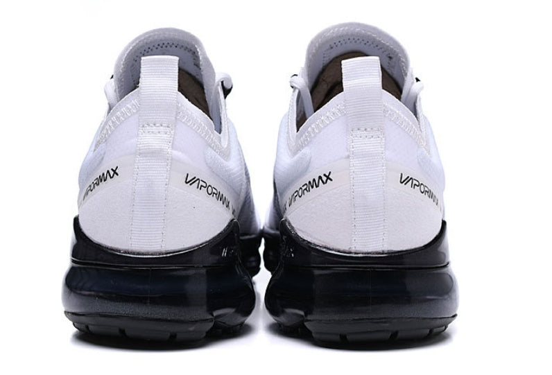 Les baskets Nike Vapormax 2018-2019 incarnent un style audacieux et une performance inégalée, design avant-gardiste 
.pas cher. Le moins cher.