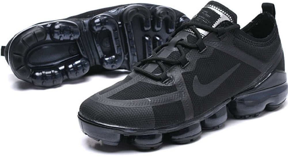 Les baskets Nike Vapormax 2018-2019 incarnent un style audacieux et une performance inégalée, design avant-gardiste 
.pas cher. Le moins cher.