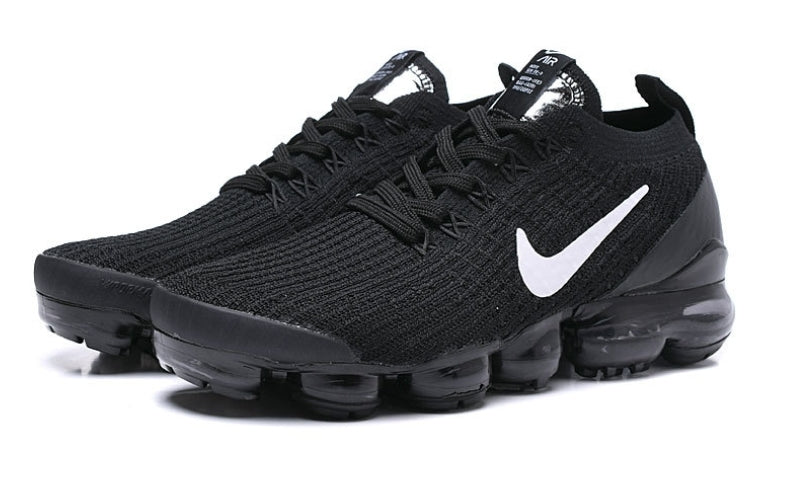Les baskets Nike Vapormax 2018-2019 incarnent un style audacieux et une performance inégalée, design avant-gardiste 
.pas cher. Le moins cher.